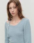 Bucle One Off-Shoulder Wool Sweater.Blue