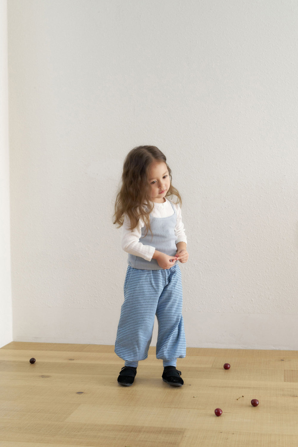 Eyelet pico sleeveless