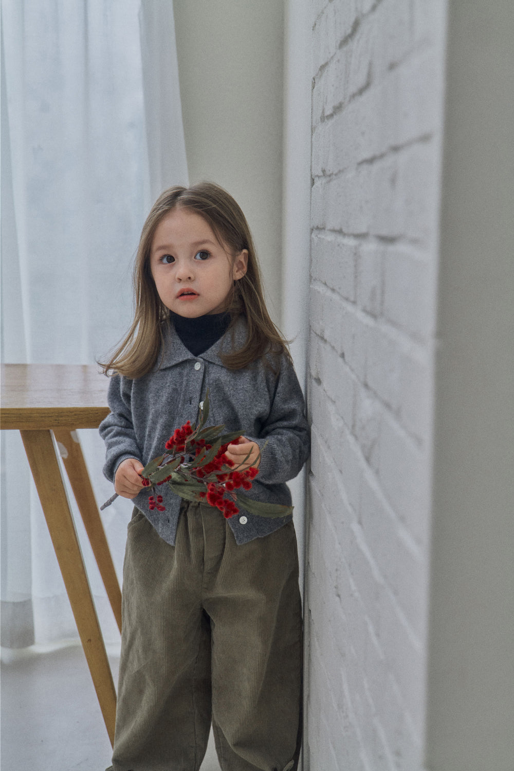 Button corduroy pants