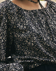 RIS PINTUCK BLOUSE.FLOWER BLACK