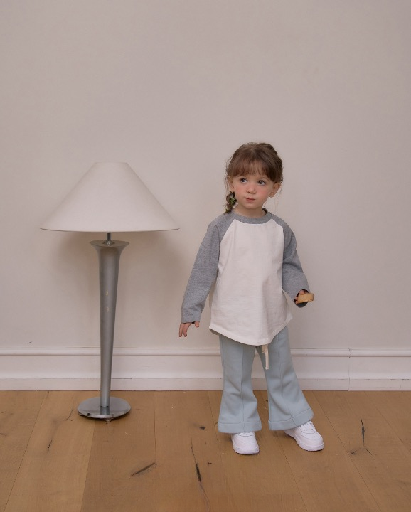 spring pintuck bootcut pants