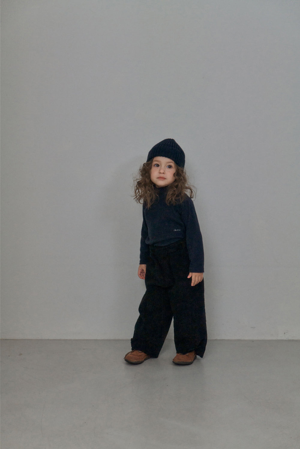 Button corduroy pants