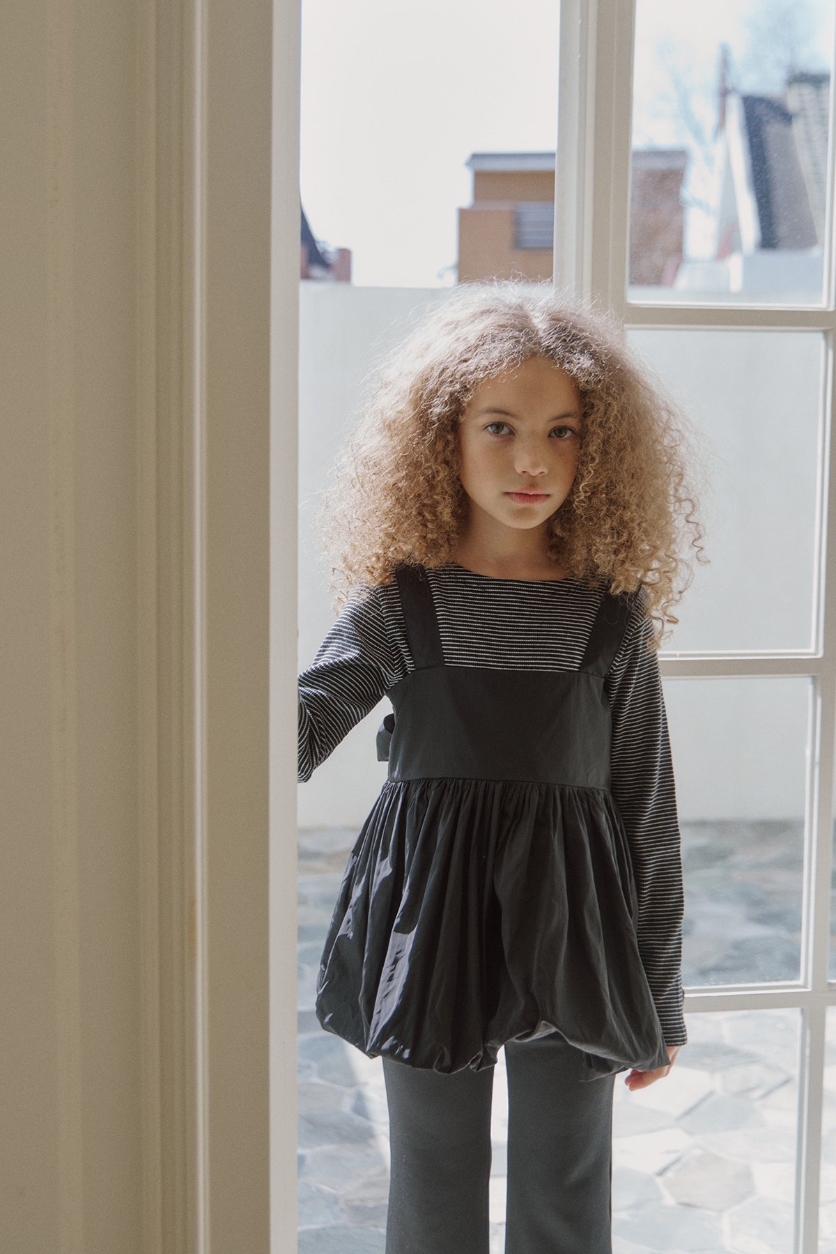 Prinballoon blouse. Black