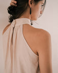 LIA HALTERNECK TOP.PALE ROSE